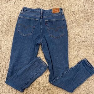 Levi’s 721 High Rise Skinny Jeans